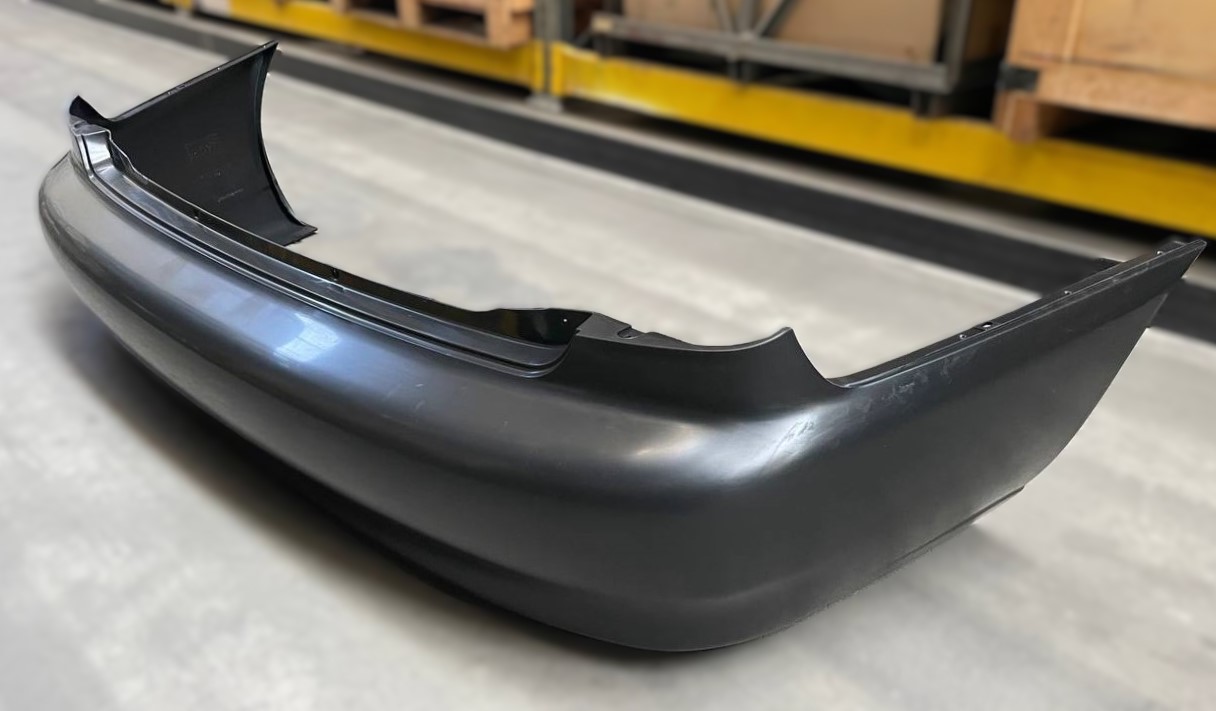 Бампер LANOS задній T150 накладка АЛТ